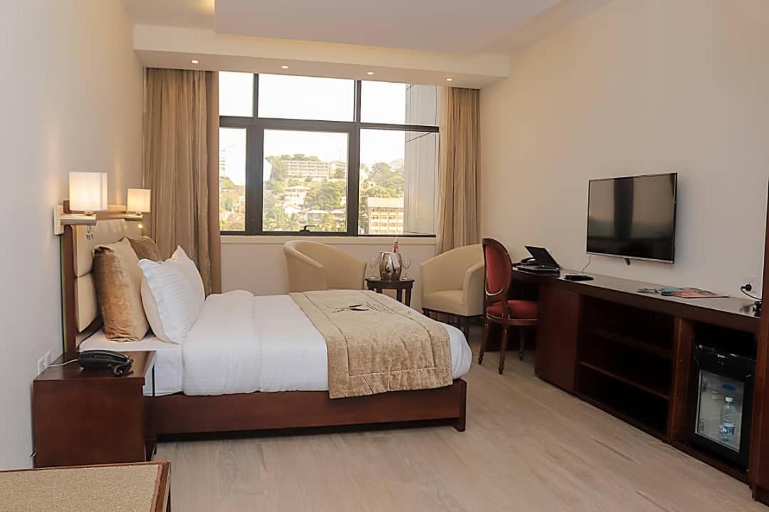 Mamba Point Hotel Freetown Kültér fotó