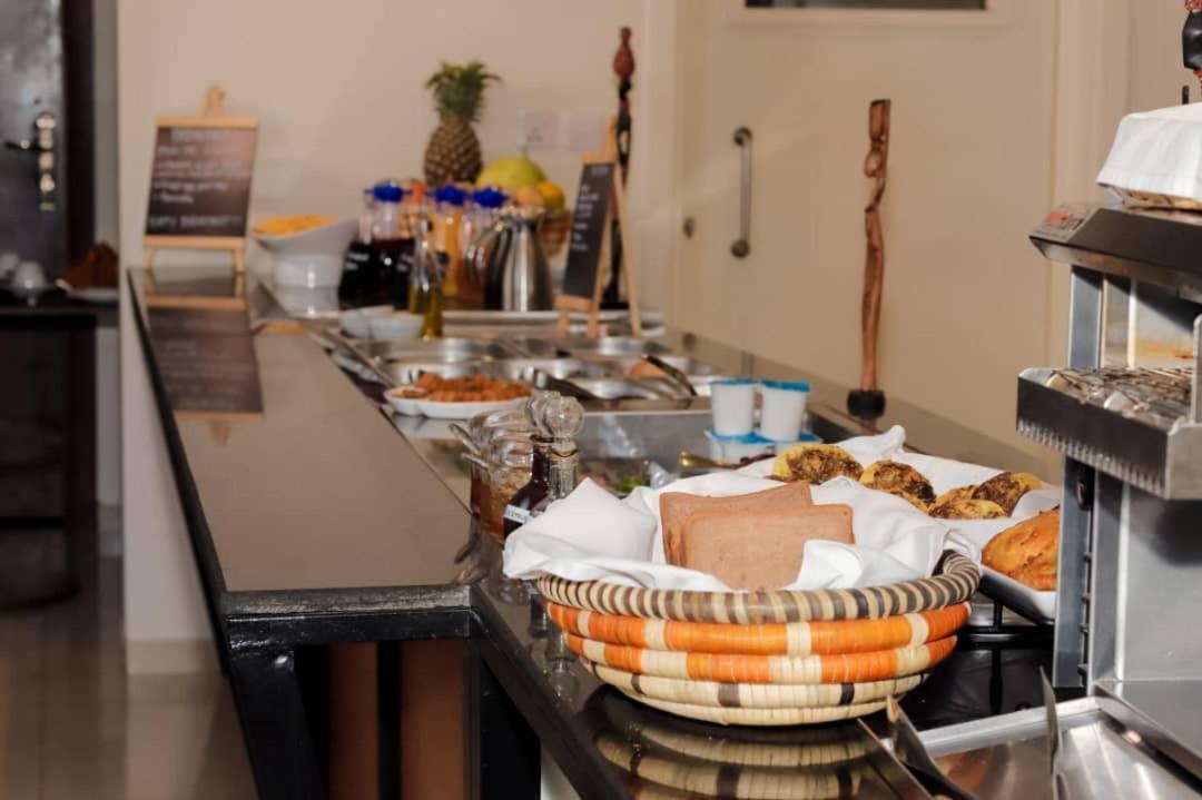Mamba Point Hotel Freetown Kültér fotó