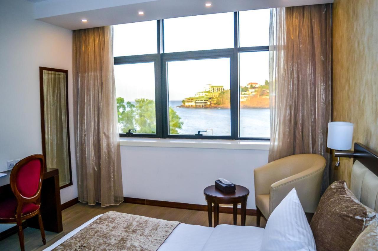 Mamba Point Hotel Freetown Kültér fotó