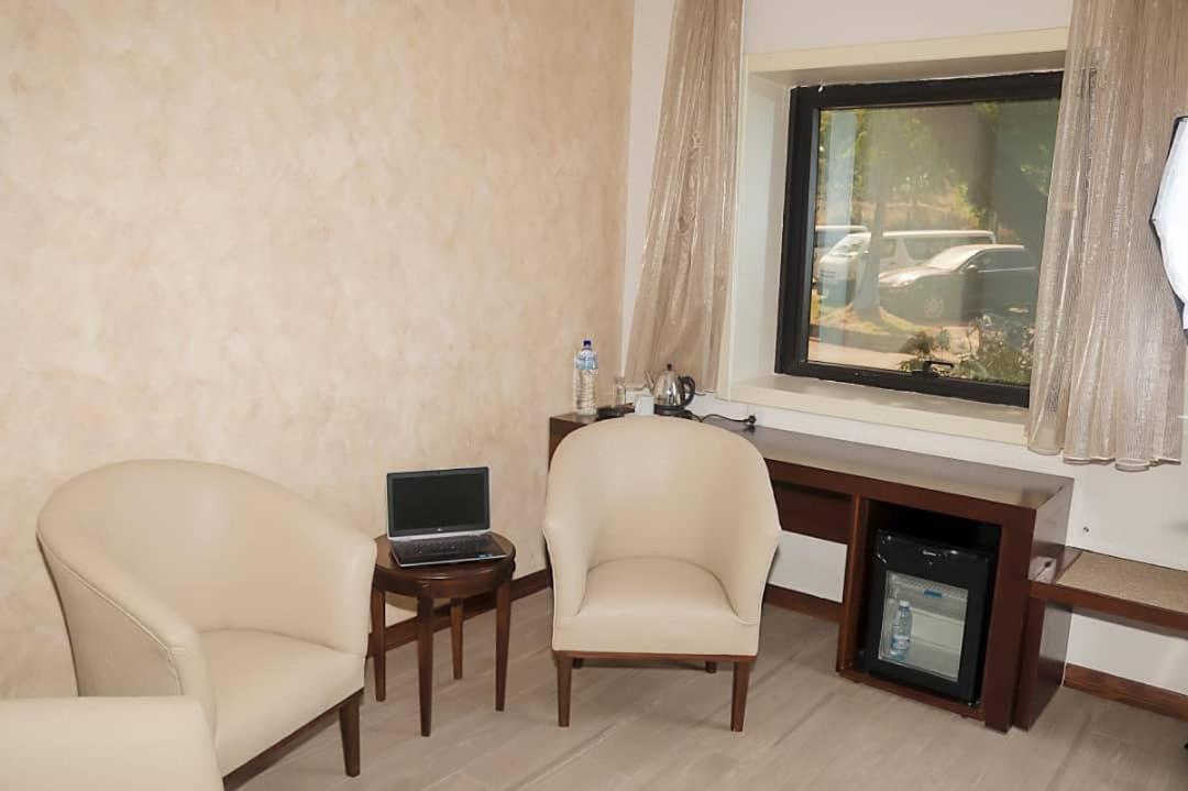 Mamba Point Hotel Freetown Kültér fotó